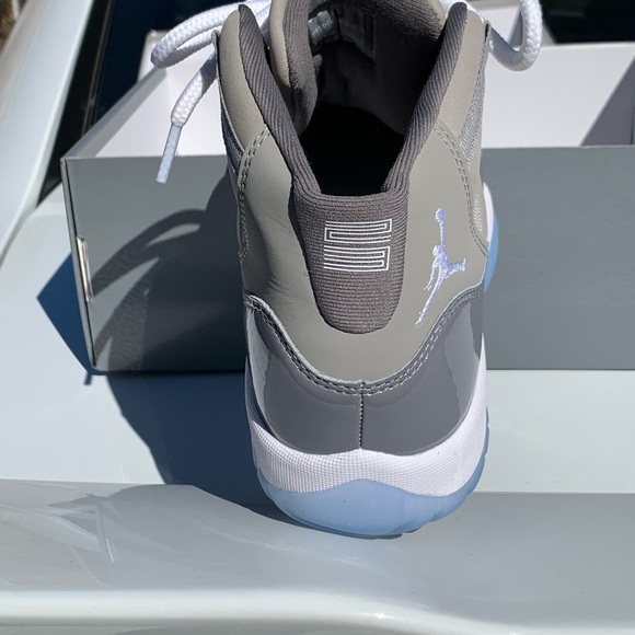 Jordan Retro 11 "Cool Grey" Size 6.5 GS - Picture 10 of 12